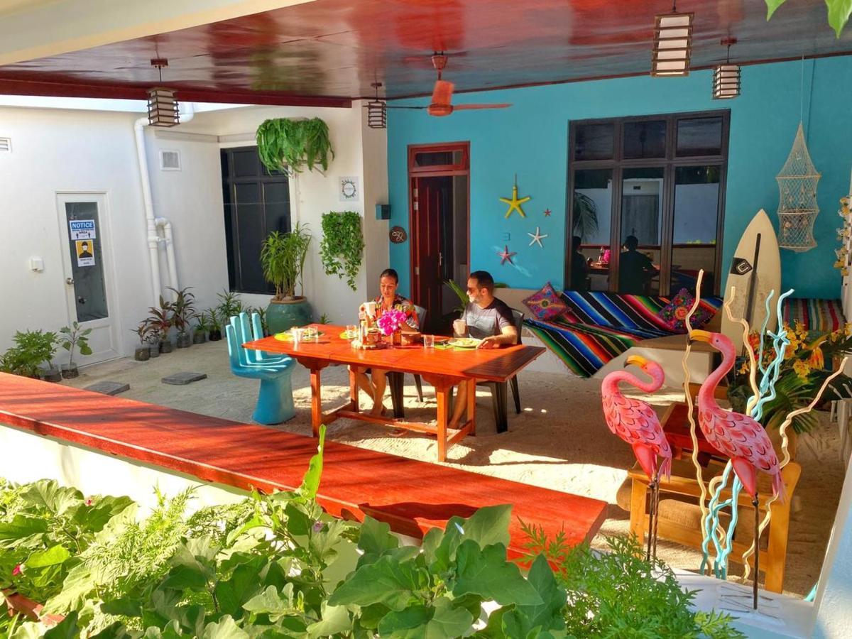 Hotel Ocean Breeze Maldives Thulusdhoo Zewnętrze zdjęcie